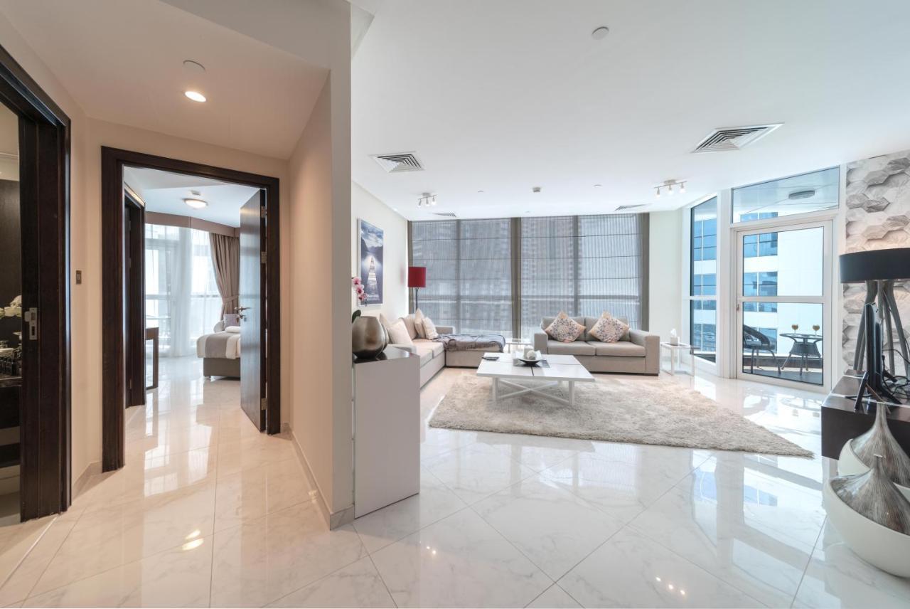 Hometown Apartments - Luxury And Spacious 3 Bedroom Apartment In Marina Dubai Exteriör bild